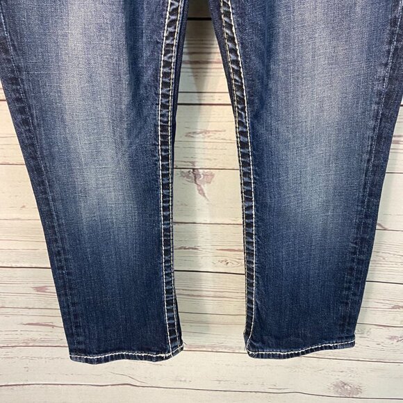 Vigoss The Chelsea Capri Jeans Women's Size 6 (29 x 22) Mid Rise Embellished - Picture 3 of 14